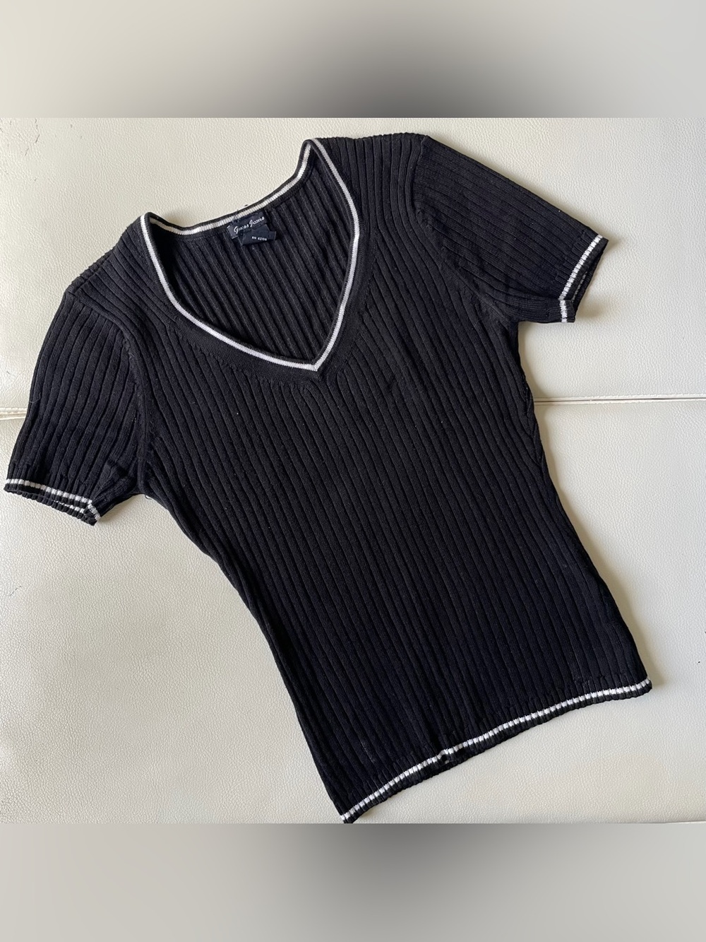 Guess Jeans Knit Black Top Size Small